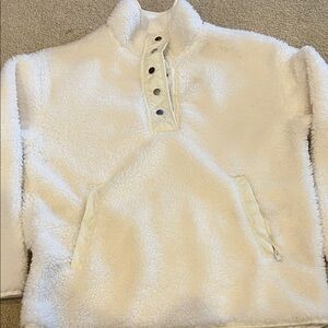 Athleta Cream Sherpa Turtleneck Pullover